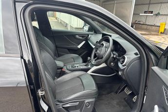 AUDI Q2  35 TFSI S Line 5dr S Tronic Estate