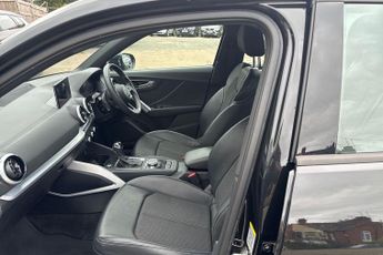 AUDI Q2  35 TFSI S Line 5dr S Tronic Estate