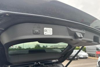 FORD KUGA  2.0 TDCi (Diesel) ST-Line X 5dr 6Spd Pshift 180PS