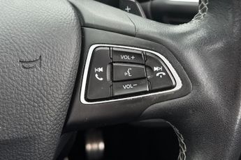 FORD KUGA  2.0 TDCi (Diesel) ST-Line X 5dr 6Spd Pshift 180PS