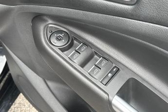 FORD KUGA  2.0 TDCi (Diesel) ST-Line X 5dr 6Spd Pshift 180PS