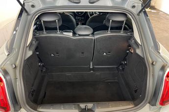 MINI HATCHBACK  2.0 Cooper S Exclusive II 5dr Auto Hatchback