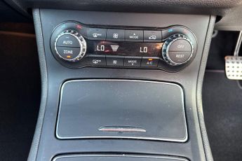 MERCEDES-BENZ B CLASS  B200d AMG Line Premium Plus 5dr Auto Hatchback
