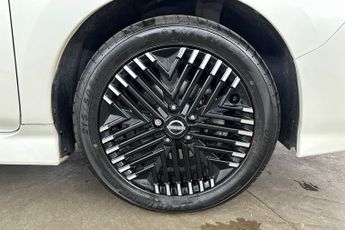 NISSAN LEAF  110kW Tekna 39kWh 5dr Auto Hatchback