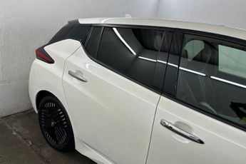 NISSAN LEAF  110kW Tekna 39kWh 5dr Auto Hatchback