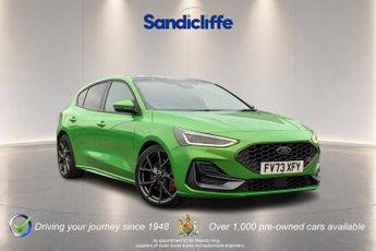 FORD FOCUS  ST 5 door 2.3L EcoBoost 280PS FWD 7 Speed Automatic
