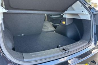 MG MOTOR UK ZS  130kW SE EV 51kWh 5dr Auto Hatchback