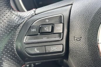 MG MOTOR UK HS  1.5 T-GDI PHEV Exclusive 5dr Auto Hatchback