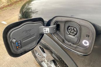FORD MUSTANG MACH-E  88 kWh (98kWh) Extended Range RWD Standard 5dr Auto