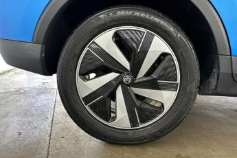 MG MOTOR UK ZS  130kW Trophy EV 51kWh 5dr Auto Hatchback