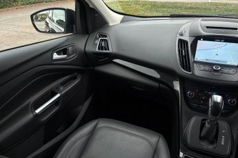 FORD KUGA  2.0 L TDCi Titanium X 5dr 6Spd Pshift 180PS