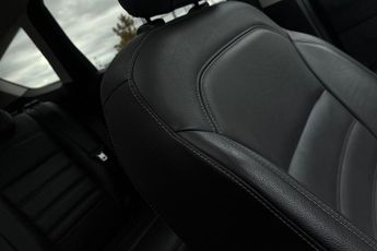 FORD KUGA  2.0 L TDCi Titanium X 5dr 6Spd Pshift 180PS