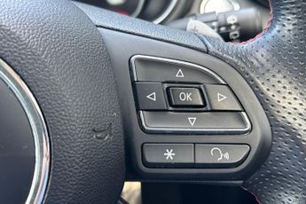 MG MOTOR UK HS  1.5 T-GDI Trophy 5dr DCT Hatchback
