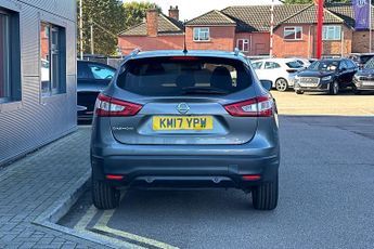 NISSAN QASHQAI  1.6 dCi Tekna 5dr Xtronic Hatchback