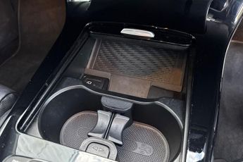 MERCEDES-BENZ CLA  CLA 200 AMG Line 4dr Tip Auto Saloon