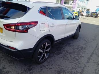 NISSAN QASHQAI  1.3 DiG-T 160 Tekna+ 5dr DCT Hatchback