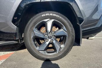 TOYOTA RAV4  2.5 PHEV Design 5dr CVT Estate