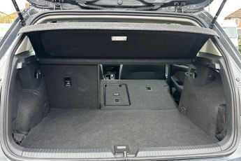 VOLKSWAGEN GOLF  1.5 eTSI 150 Black Edition 5dr DSG Hatchback