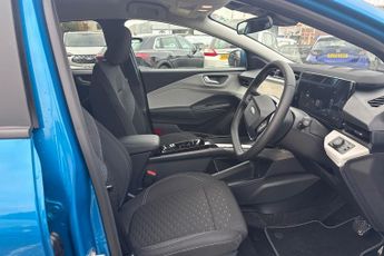 FORD PUMA  Gen-E Select 5 Door 46.8 kWh Standard Range 1 Speed Automatic