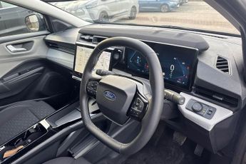 FORD PUMA  Gen-E Select 5 Door 46.8 kWh Standard Range 1 Speed Automatic