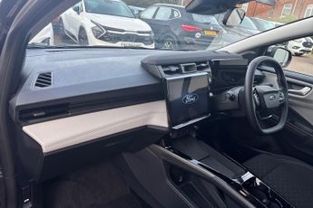 FORD PUMA  Gen-E Select 5 Door 46.8 kWh Standard Range 1 Speed Automatic