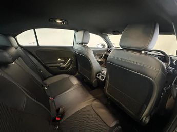 Mercedes-Benz A Class 1.5 A180d Sport 7G-DCT Euro 6 (s/s) 5dr
