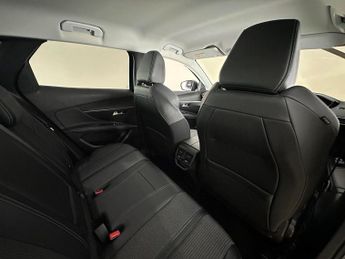Peugeot 3008 1.6 13.2kWh Allure e-EAT Euro 6 (s/s) 5dr
