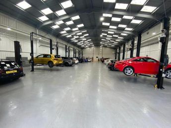 Tesla Model 3 Auto RWD 4dr