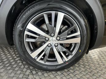 Peugeot 3008 1.6 13.2kWh Allure e-EAT Euro 6 (s/s) 5dr
