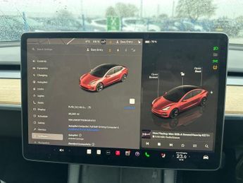 Tesla Model 3 Auto RWD 4dr