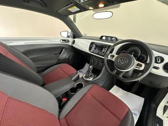 Volkswagen Beetle 1.6 TDI BlueMotion Tech Design DSG Euro 5 (s/s) 3dr