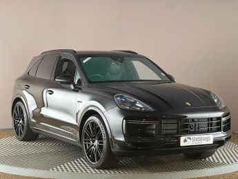 Porsche Cayenne 4.0 V8 E-Hybrid 14.1kWh Turbo S TiptronicS 4WD Euro 6 (s/s) 5dr