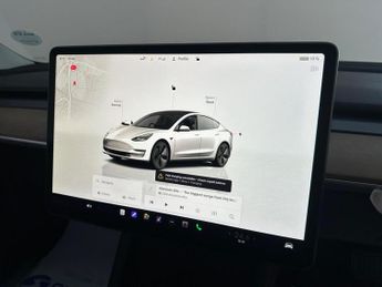 Tesla Model 3 Auto RWD 4dr