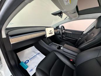 Tesla Model 3 Auto RWD 4dr