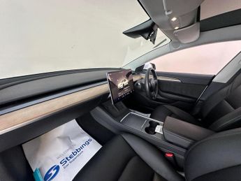 Tesla Model 3 Auto RWD 4dr