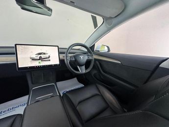 Tesla Model 3 Standard Range Plus Auto RWD 4dr