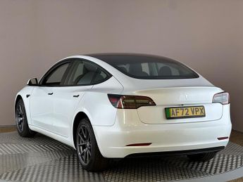 Tesla Model 3 Auto RWD 4dr