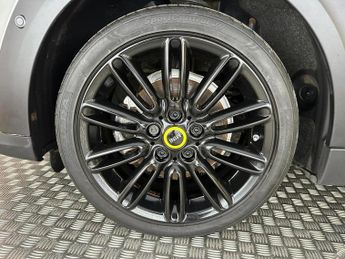 MINI Electric Hatch Cooper SE 32.6kWh Level 3 Auto 3dr