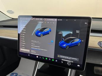 Tesla Model 3 Standard Range Plus Auto RWD 4dr