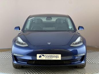 Tesla Model 3 Standard Range Plus Auto RWD 4dr