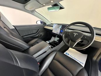 Tesla Model 3 Standard Range Plus Auto RWD 4dr