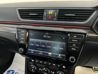 Skoda Superb 2.0 TSI SportLine DSG 4WD Euro 6 (s/s) 5dr