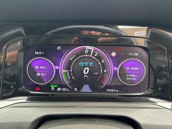 Volkswagen Golf 1.4 TSI 13kWh GTE DSG Euro 6 (s/s) 5dr