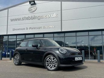 MINI Cooper 1.5C Classic Steptronic Euro 6 (s/s) 3dr