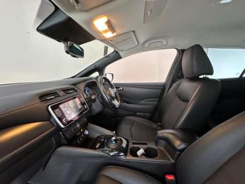 Nissan Leaf 40kWh N-Connecta Auto 5dr
