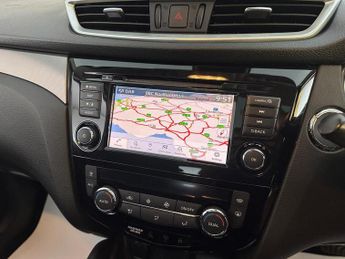 Nissan Qashqai 1.3 DIG-T N-Connecta DCT Auto Euro 6 (s/s) 5dr