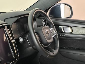 Volvo XC40 2.0 D3 Inscription Pro Auto Euro 6 (s/s) 5dr