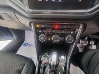 Volkswagen T-Roc 1.5 TSI EVO SEL DSG Euro 6 (s/s) 5dr