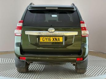 Toyota Land Cruiser 2.8D Invincible Auto 4WD Euro 6 5dr (7 Seats)