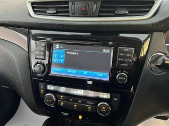 Nissan Qashqai 1.2 DIG-T N-Connecta XTRON 2WD Euro 6 (s/s) 5dr
